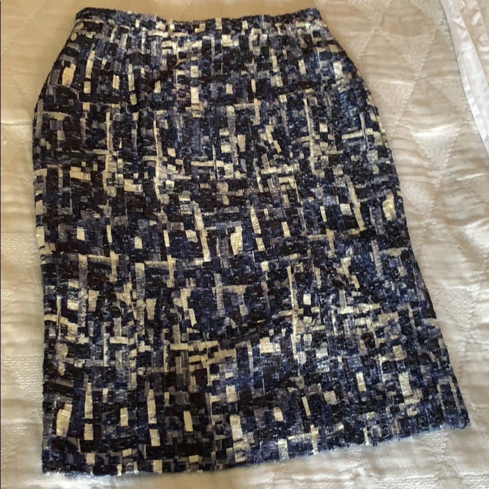 Oscar de la Renta Pencil Skirt.
